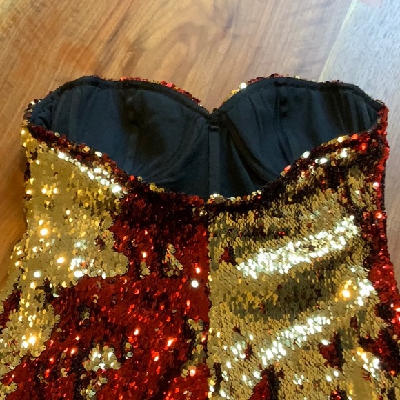 NK32 Naeem Khan Two-Tone Sequin Dress - Picture 8 of 8